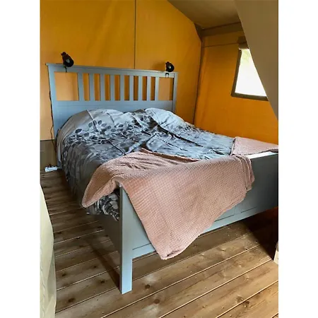 Chalet Minicamping De Lindenhoeve - Safaritent Schaapje