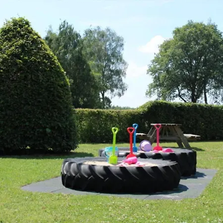 Minicamping De Lindenhoeve - Safaritent Schaapje