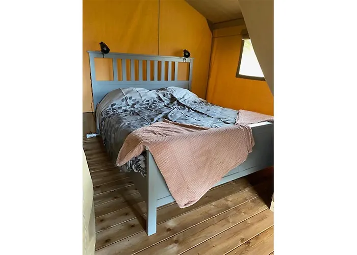 Chalet Minicamping De Lindenhoeve - Safaritent Schaapje